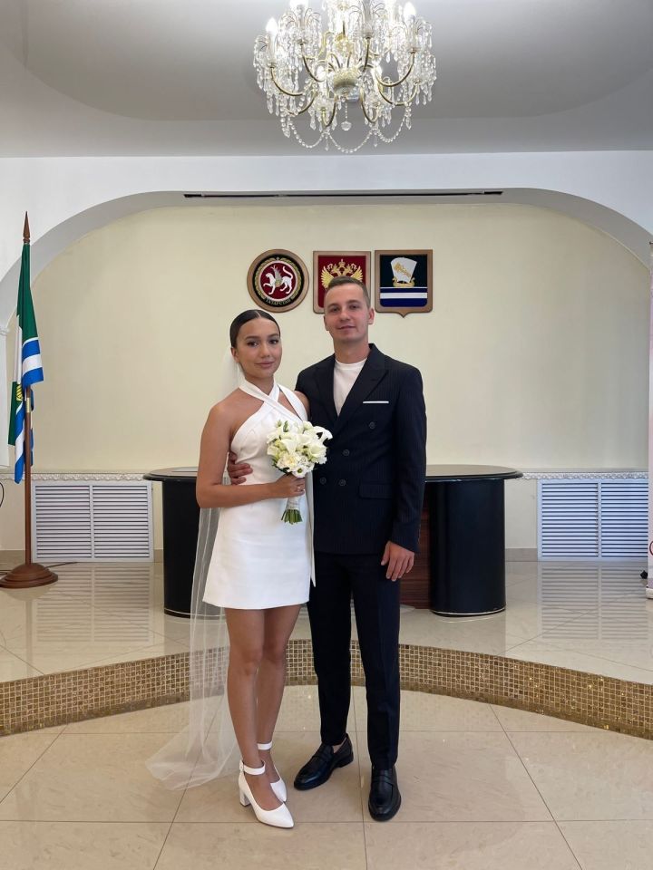 25 июля 2025 года в отделе ЗАГСа Зеленодольского района 13 пар решили связать себя узами брака