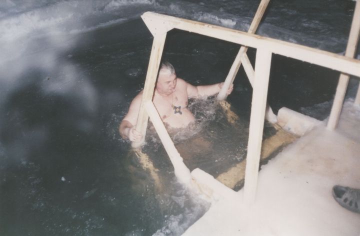 Сегодня в храме свт. Николая Чудотворца состоялось прощание с Александром Ерослановым