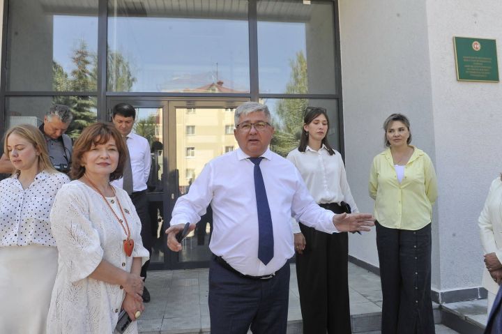 На выездном заседании Госсовета РТ в Зеленодольске выступили за продолжение строительства спортплощадок