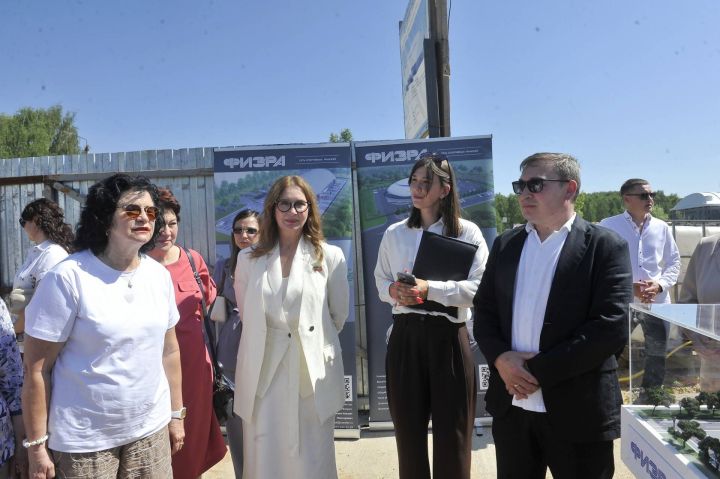 На выездном заседании Госсовета РТ в Зеленодольске выступили за продолжение строительства спортплощадок