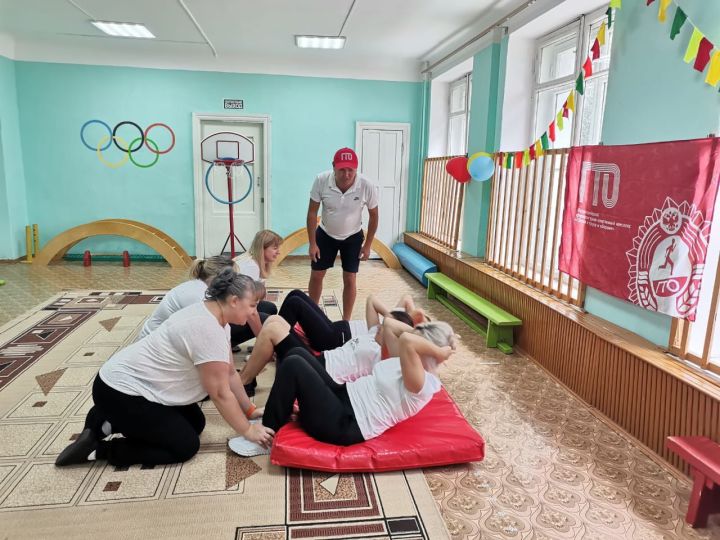 Сотрудники детского сада № 22 «Малыш» успешно сдали нормативы ГТО