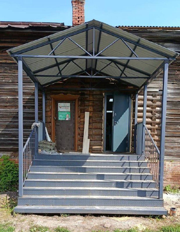 В деревне Паново идёт капремонт фельдшерско-акушерского пункта