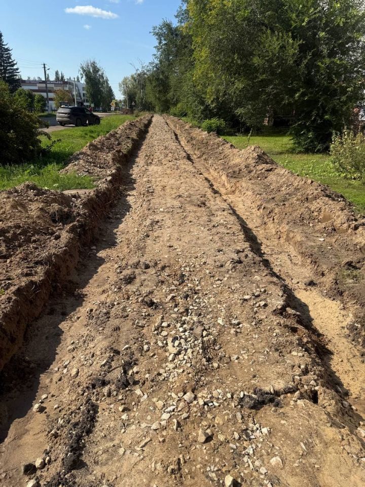 В поселке Васильево стартовали работы по замене асфальта по улице Октябрьская