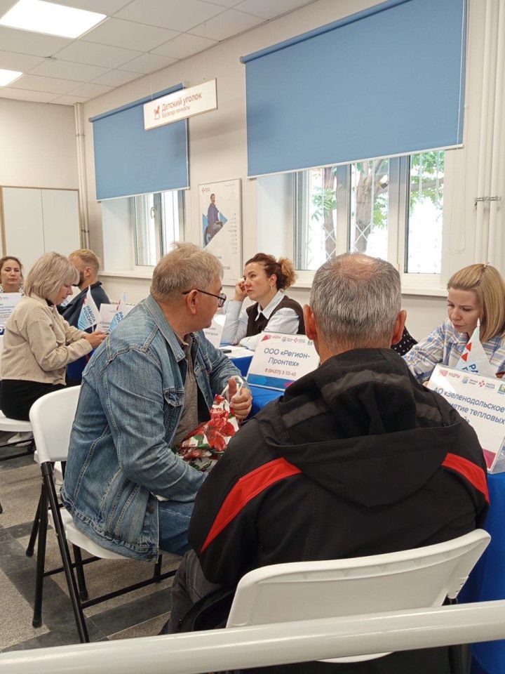 В Зеленодольске в обновленном кадровом центре прошла специализированная ярмарка вакансий