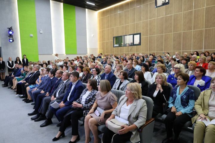 В Зеленодольске прошло традиционное августовское совещание работников образования