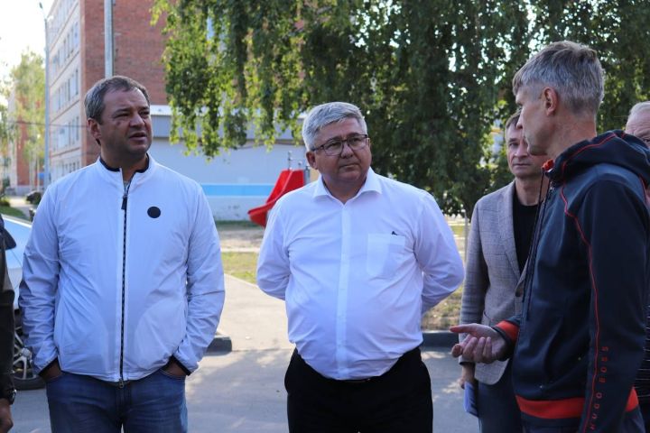 В Зеленодольском районе продолжаются работы по программе капитального ремонта многоквартирных домов