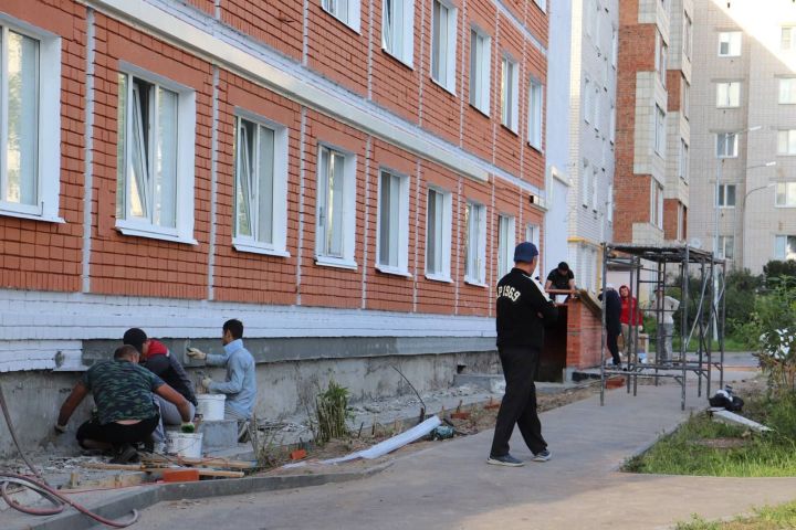 В Зеленодольском районе продолжаются работы по программе капитального ремонта многоквартирных домов