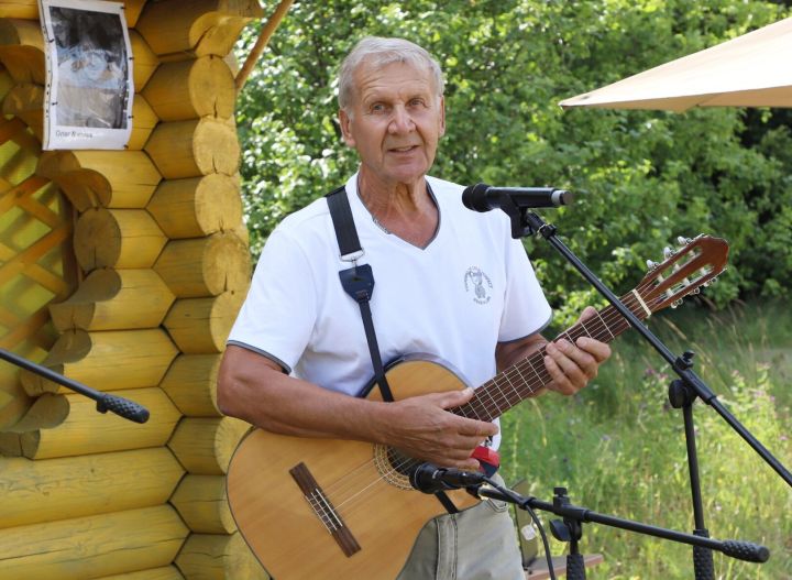 «Бардовский Медиафест» объединил журналистов республики и ценителей авторской песни