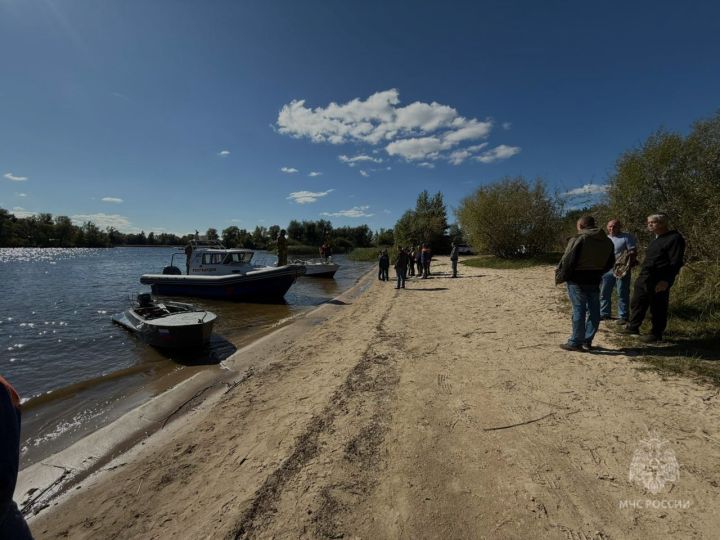В Зеленодольском районе перевернулся катер, погибли четыре человека
