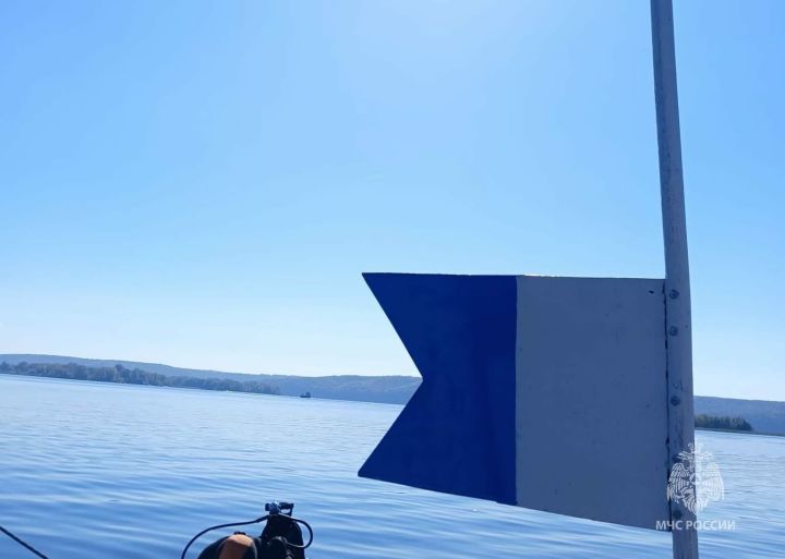 В Зеленодольском районе ищут утонувших пассажиров перевернувшегося на Волге катера