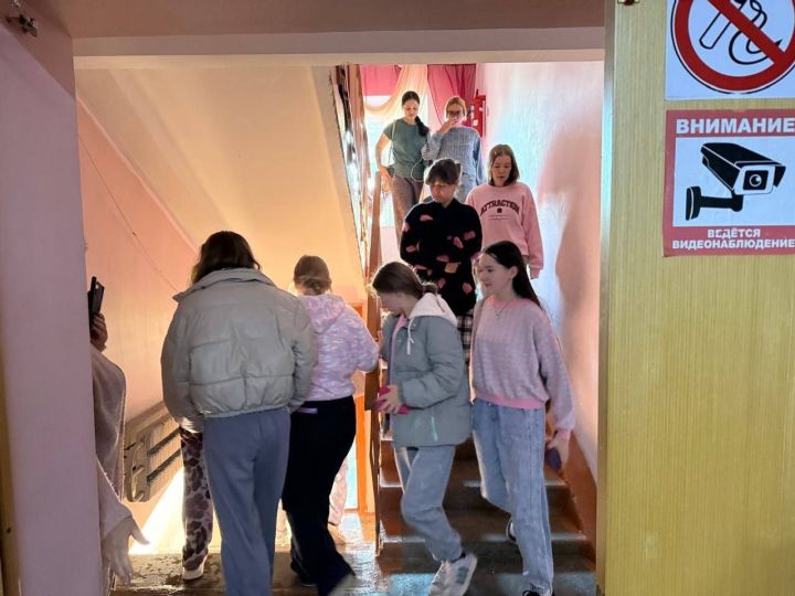 Сегодня эвакуировали студентов медицинского колледжа