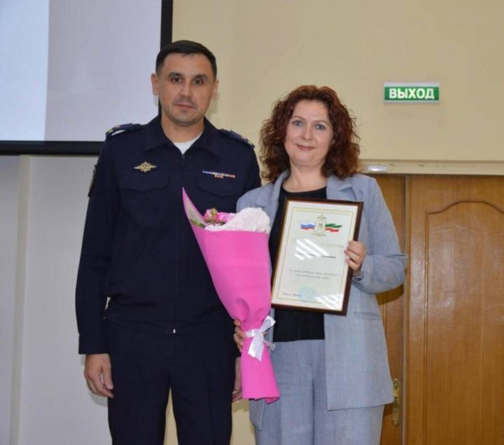 Бдительная жительница Казани предотвратила мошенничество в отношении 88-летнего пенсионера