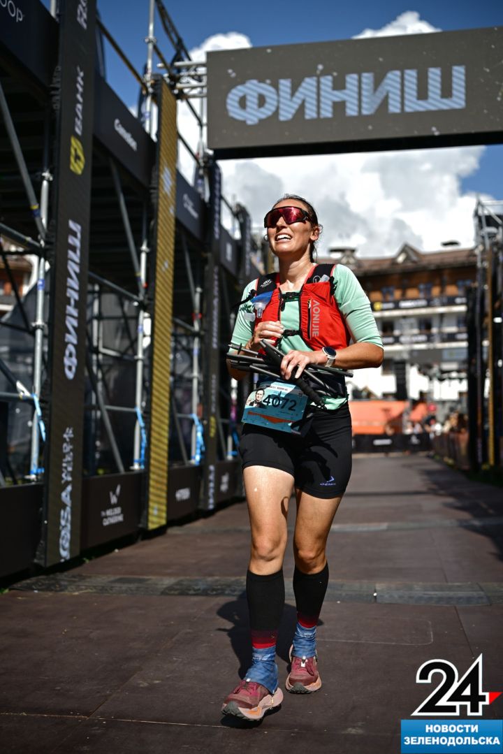 Мать четверых детей из Зеленодольска Александра Киселёва преодолела 40 км по горным тропам под солнцем