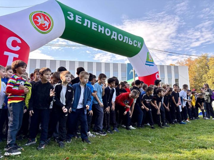 1500 зеленодольцев приняли участие во Всероссийском дне бега — «Кроссе нации»