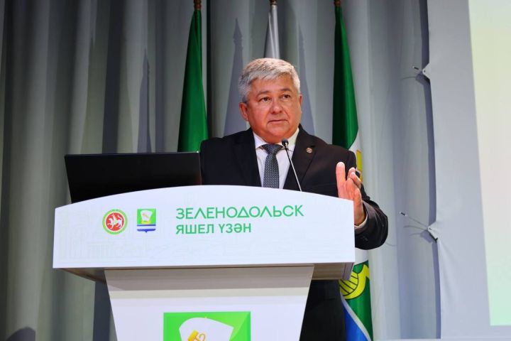 Мэром Зеленодольска и главой района единогласно избран Михаил Афанасьев