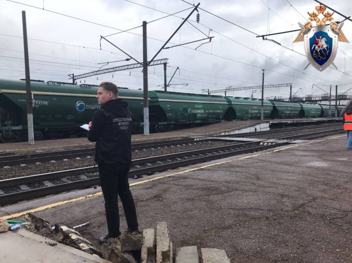 В Зеленодольске мужчина погиб, переходя железнодорожные пути на станции Зеленый Дол