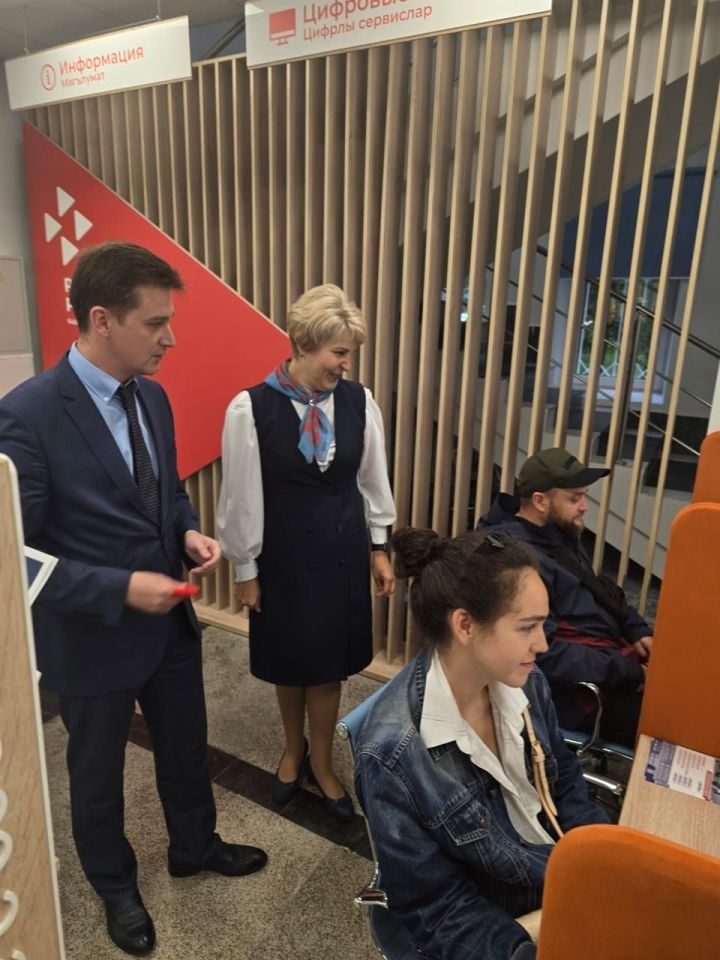 В Зеленодольске после ремонта открылся Кадровый центр