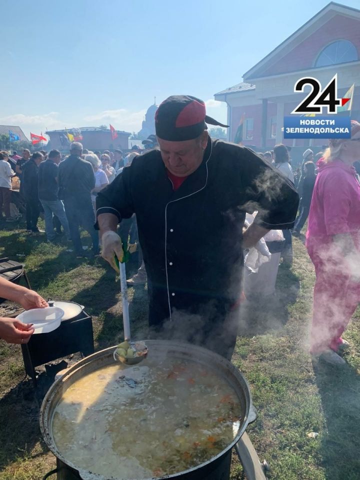 На острове-граде Свияжск Зеленодольского района прошел 15-й гастрономический фестиваль «Свияжская уха»