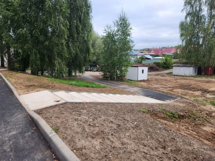 В поселке Васильево завершается программа «Наш Двор»