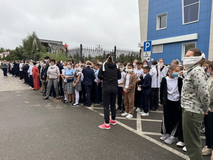 В лицее №1 произошла плановая эвакуация по сигналу «Пожар»