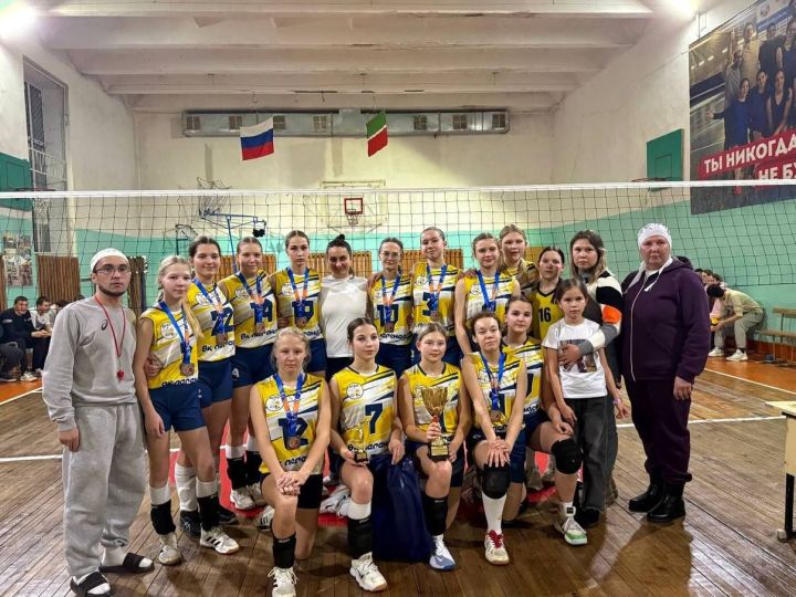 В Зеленодольском районе прошел волейбольный турнир памяти участника СВО  Рамзиля Хузина