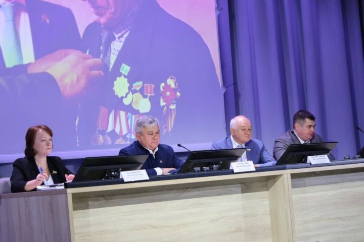 На сессии Совета Зеленодольского района и города Зеленодольска подвели итоги 2025 года