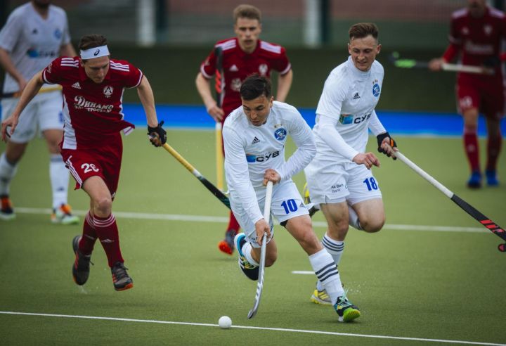 Заслуженный̆ тренер России Тимур Мирасов рассказал, как развивался хоккей на траве в Зеленодольске