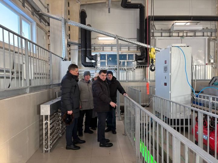 Биологические очистные сооружения п. Васильево посетил руководитель Росприроднадзора Татарстана Фаяз Шакиров