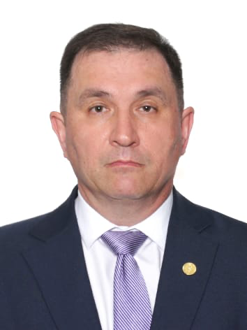 Главный ветврач Зеленодольского района Ильдус Хатыпов  рассказал, какие прививки надо делать в первую очередь