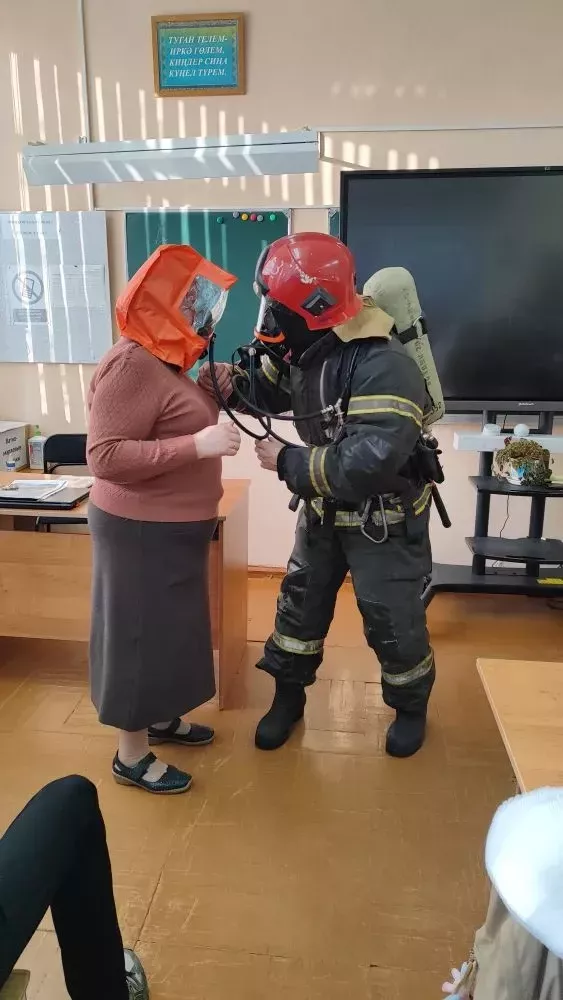 В Зеленодольской гимназии №10 побывали пожарные