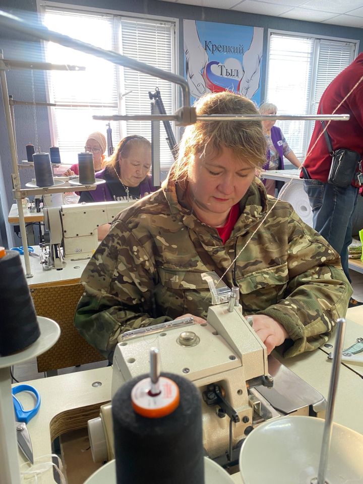 Волонтёры из поселка Васильево отправили очередной масштабный гуманитарный груз на СВО