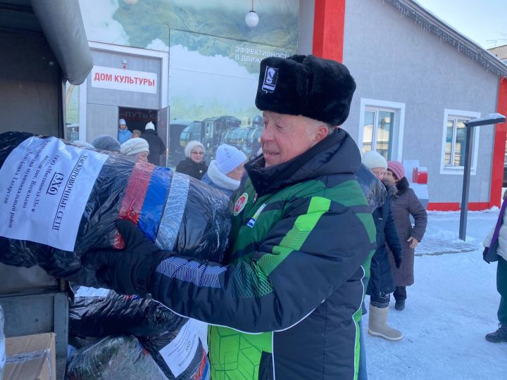 Волонтёры из поселка Васильево отправили очередной масштабный гуманитарный груз на СВО