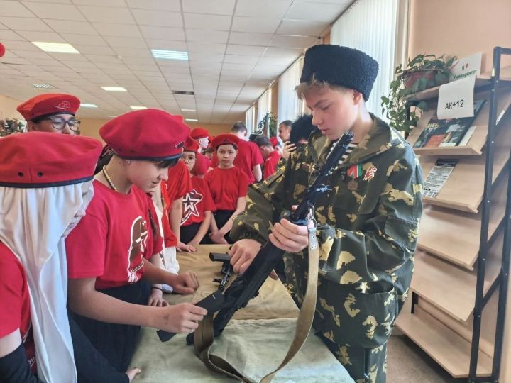 Ежегодный фестиваль «День открытых дверей» прошел в зеленодольском Доме юнармии