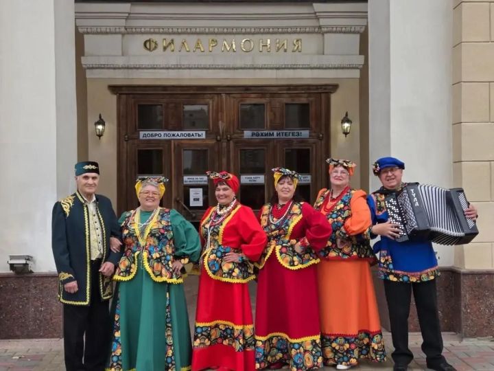 Ансамбль «Кумушки» выступил в Казанской филармонии