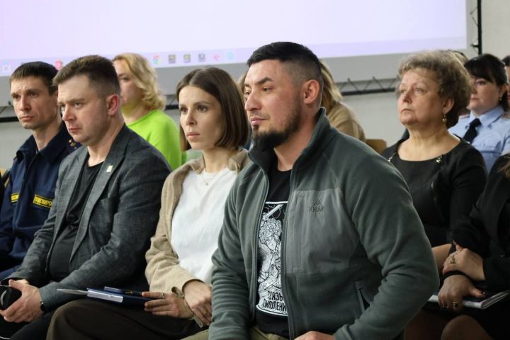 В Зеленодольске прошло расширенное заседание комиссии по делам несовершеннолетних