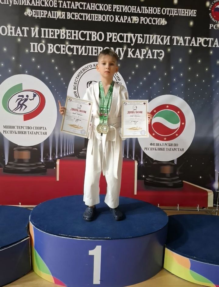 Зеленодольцы вошли в сборную Татарстана по всестилевому каратэ