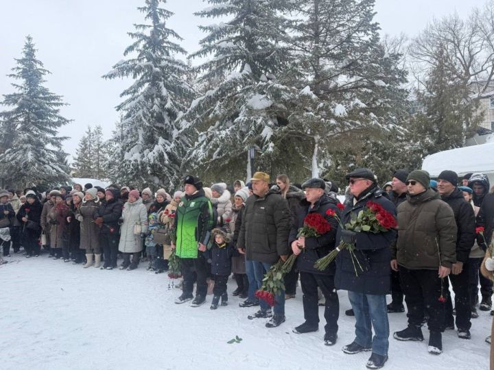 В Парке Победы поклонились подвигу воинов-интернационалистов