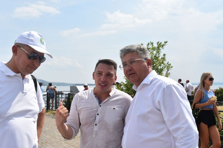 Динар Нигматуллин: «Если в районе будут соответствующие условия, у молодёжи появится стимул здесь оставаться...»