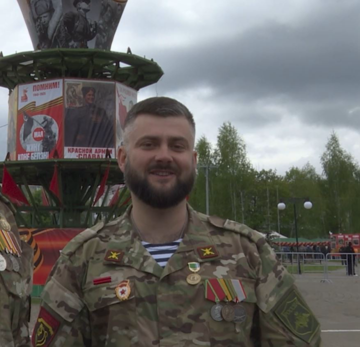 Боец СВО Артем Спирин приехал на побывку, чтобы увидеть новорожденного сына