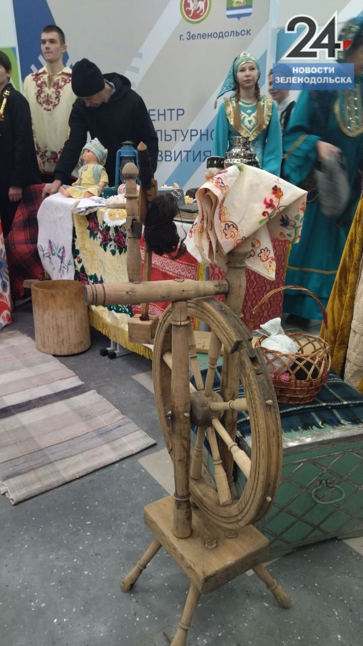 В Зеленодольске прошел фестиваль родословных «ЭХО веков в истории моей семьи — Тарихта без эзлебез»