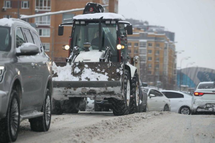 С улиц Казани вывезли более 26 тыс. тонн снега