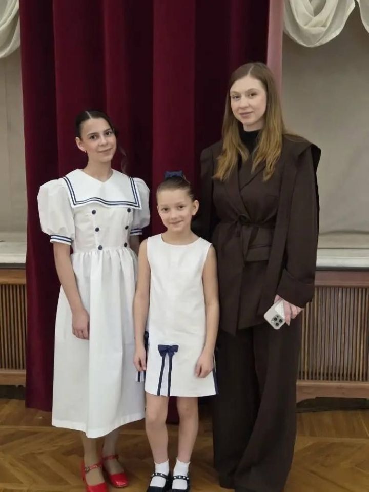 Юные вокалистки из Васильево — победители международного конкурса