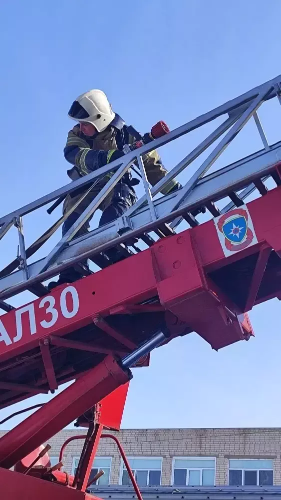 Пожарно-тактические учения провели в Айшинском доме культуры