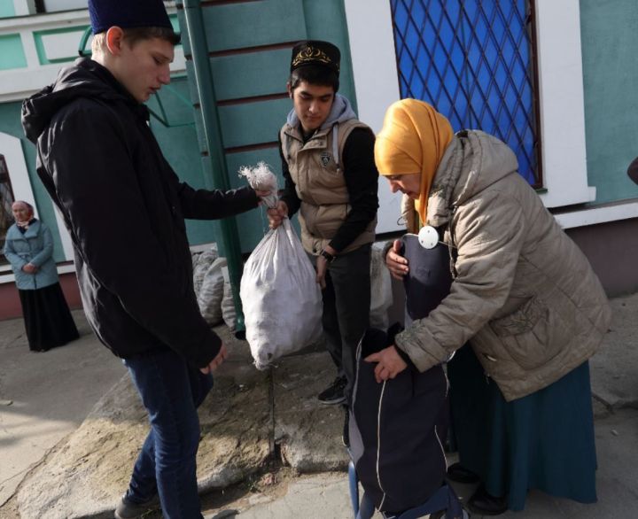 Мусульмане встречают один из самых светлых праздников — Ураза-байрам