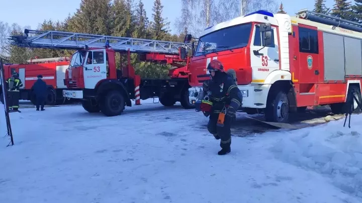Пожарно-тактические учения провели в Айшинском доме культуры