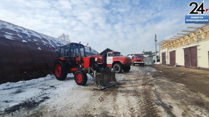 Сотрудники МЧС России проверили готовность к пожароопасному сезону в Зеленодольском районе