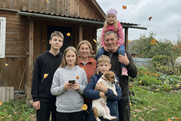 Указ подписан. Многодетных родителей ждет бонус к пенсионному стажу