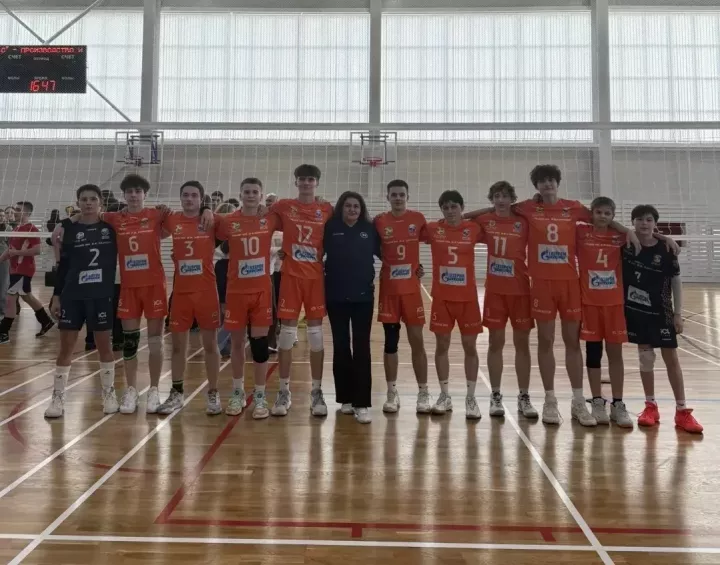 Команды Нурлатской школы и Осиновского лицея выиграли зональный этап волейбольной лиги