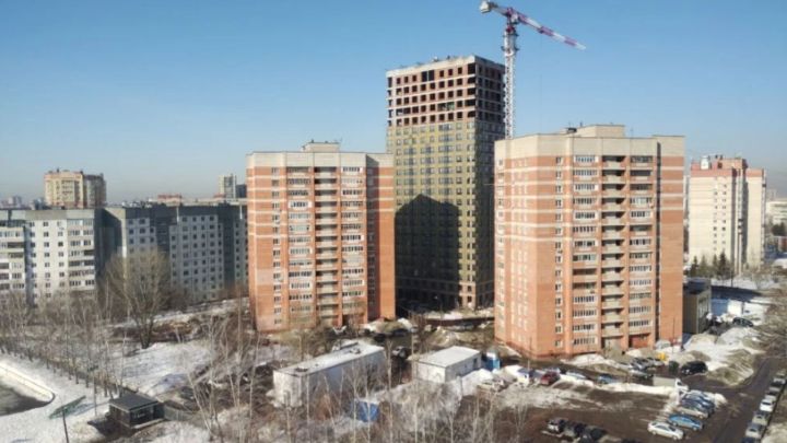 Кто ответит за грязь и сугробы во дворах?