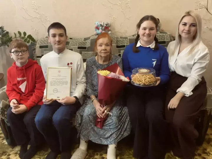 90-летний юбилей отметила ветеран труда Флюра Хакимуллина